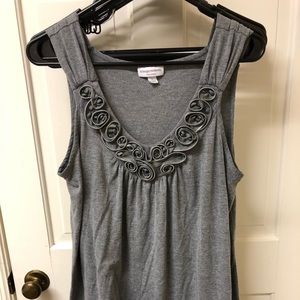 Beautiful zipper maternity tank